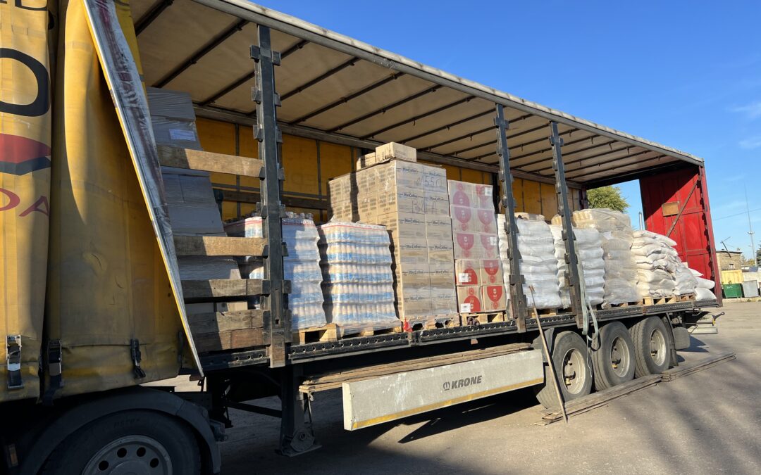 Продукти для мешканців модульного містечка